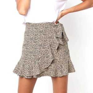Adorable Beige & Black Polka Dot A-Line Ruffle Faux Wrap Skirt With Tie Size S